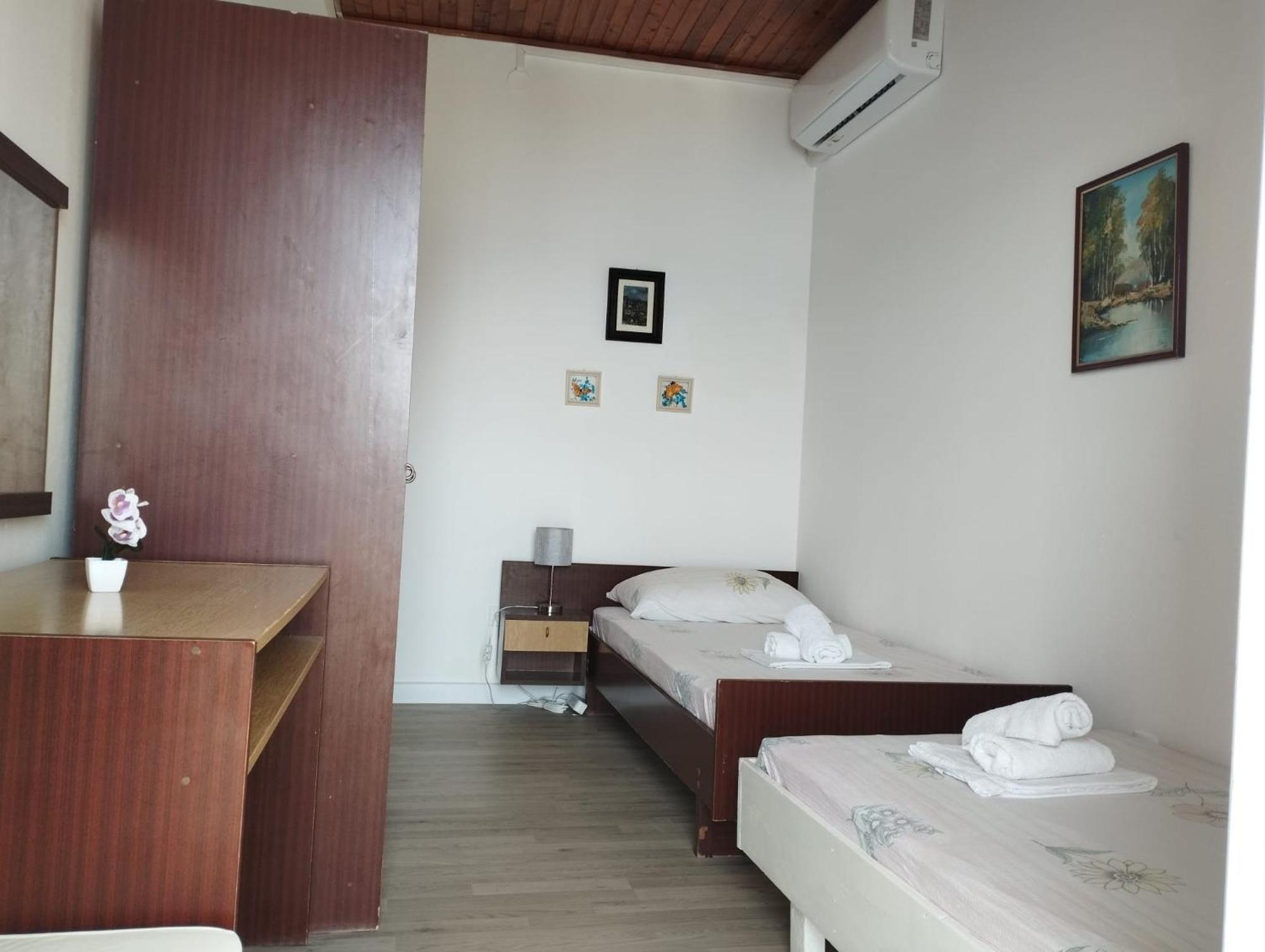 Borovik Guest House Zivogosce Ngoại thất bức ảnh